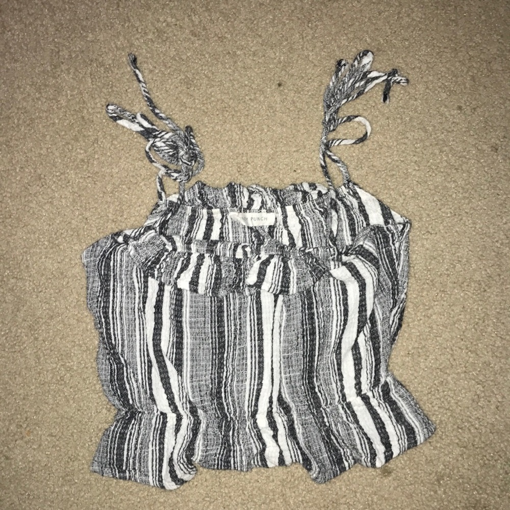 Blu spero Black and white stripes crop top